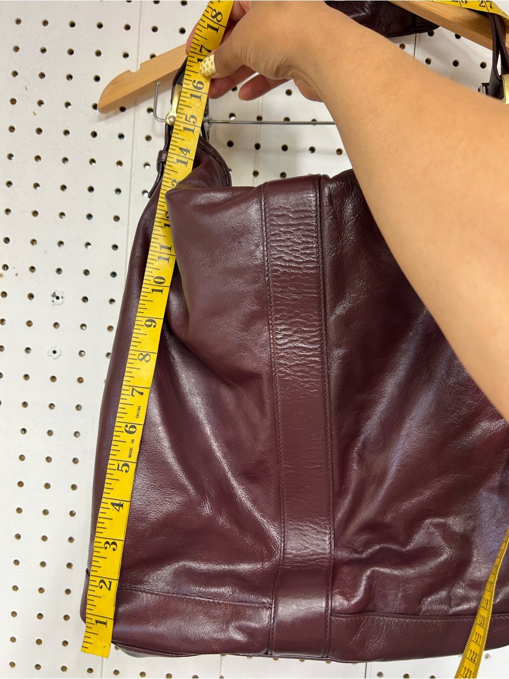 Lauren Ralph Lauren Burgundy Leather Shoulder Bag - Picture 7 of 14